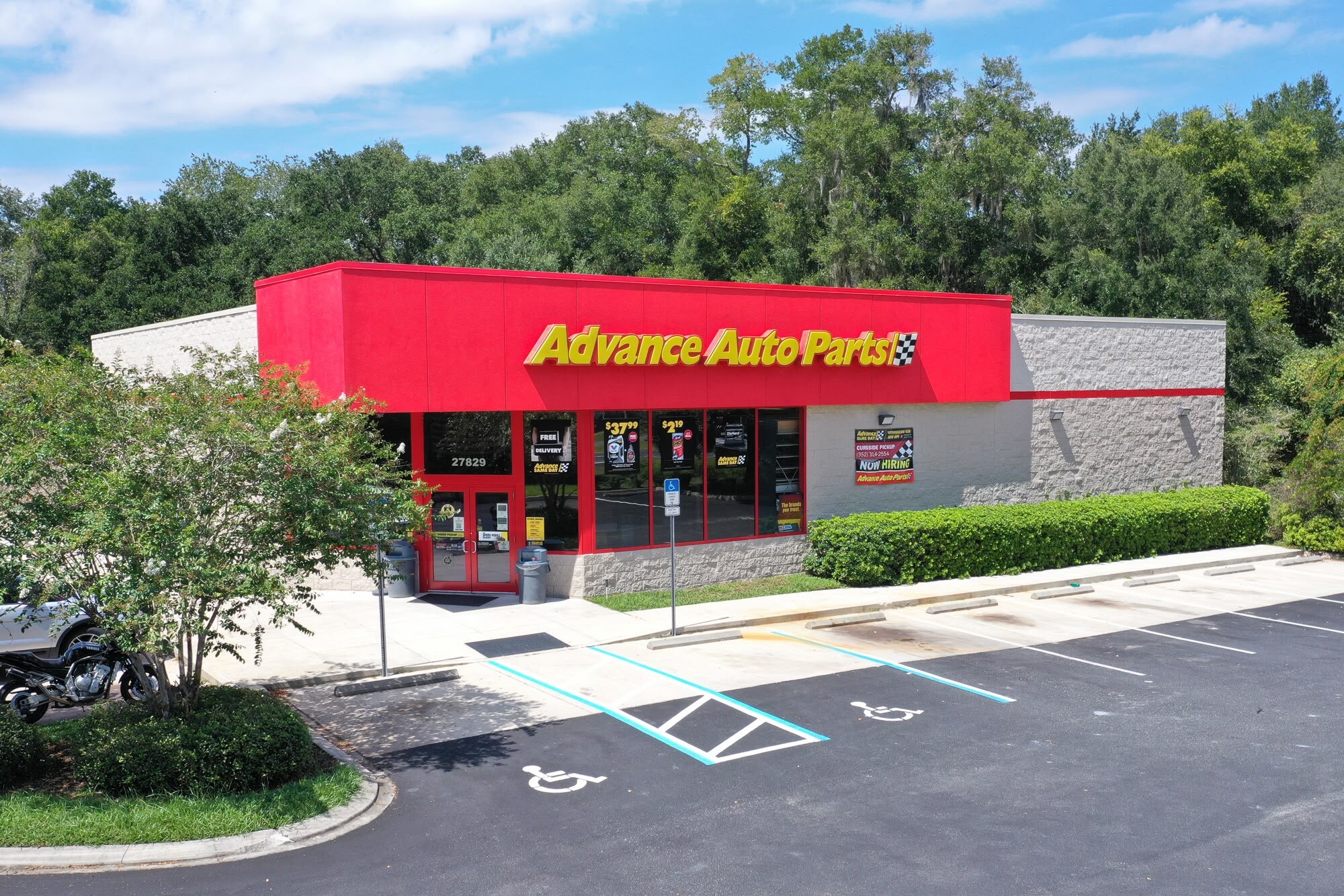 Exterior of an automotive parts store